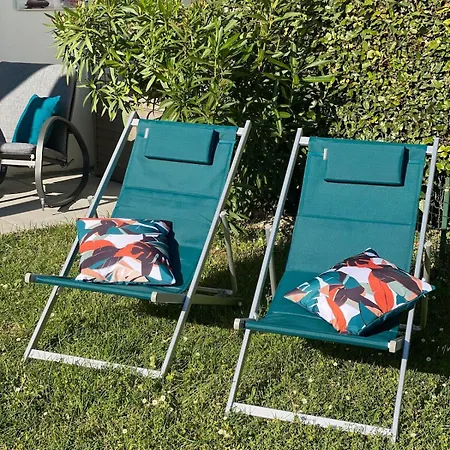 T3 Standing En Bord De - Piscine Et Parking 아파트 *