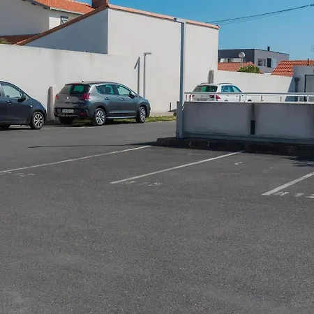 T3 Standing En Bord De - Piscine Et Parking Apartment